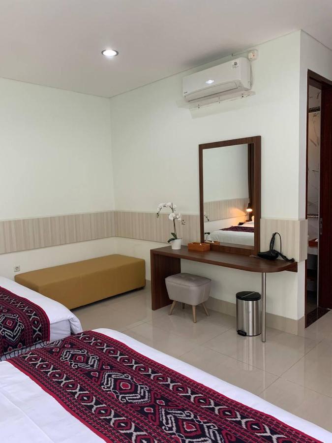Platinum Dago Resort Villa 15Px Private Pool Bandung Bengkok Exterior photo
