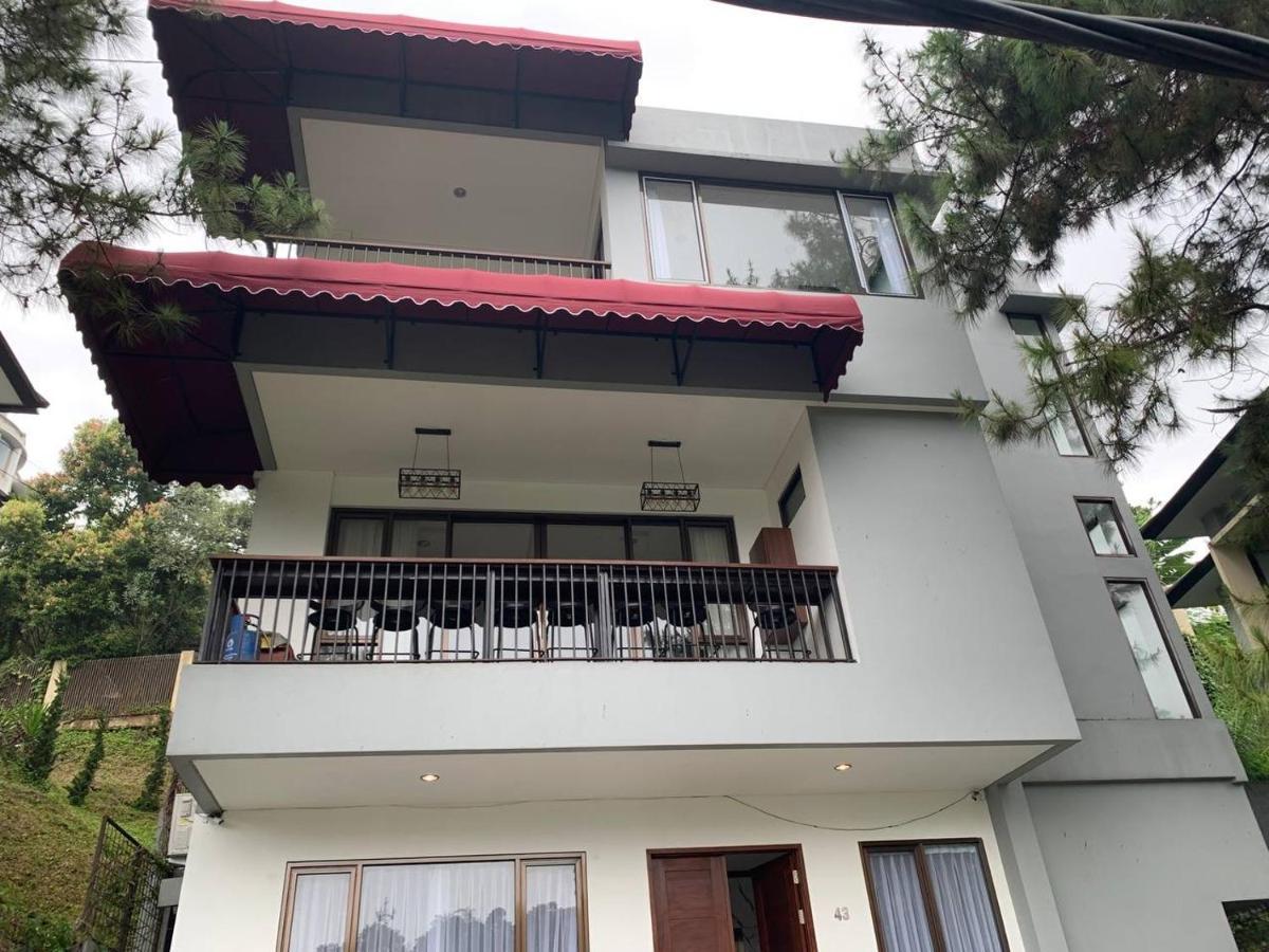 Platinum Dago Resort Villa 15Px Private Pool Bandung Bengkok Exterior photo